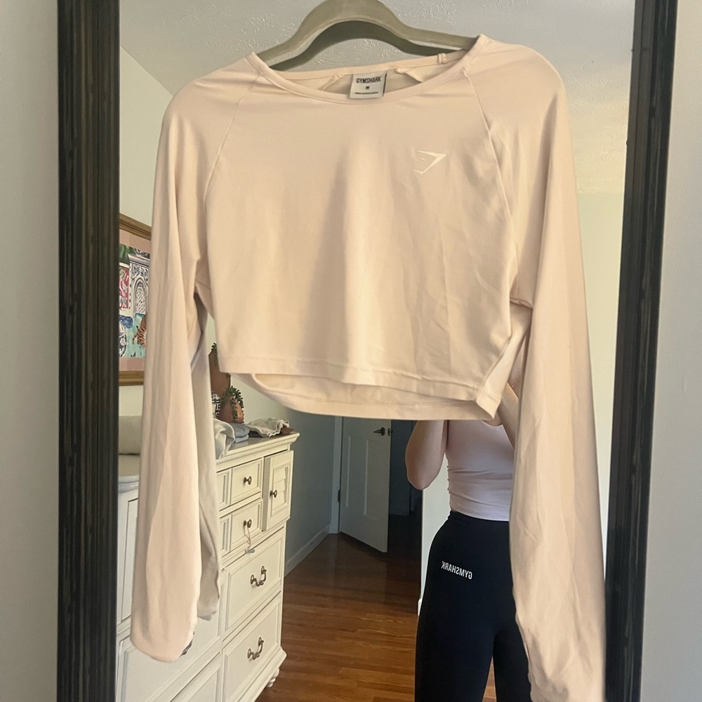 Gymshark Light pink Cropped Shirt